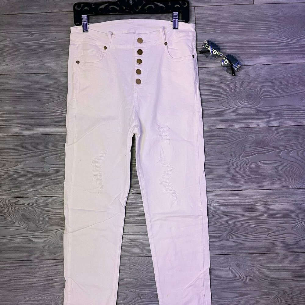 White button up pant